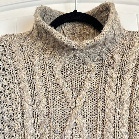 VINTAGE Express Tricot Hand Knitted Nubby Beige Mock Neck Sweater Women M - Picture 3 of 8